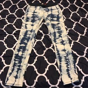Girls Acid-Wash Leggings